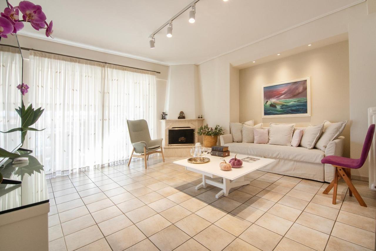 Vicky's Sky Loft * Piraeus